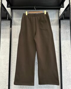 Broken planet 3 star sweat pants - Image 2
