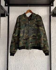 Broken planet camo hoodie - Image 2