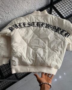 Corteiz olde English quilted bomber jacket - Image 3