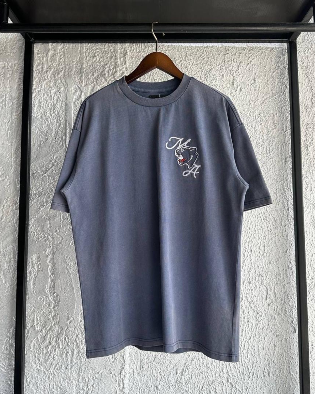 lc-779e70cc390e1284078ea36cae204aa4.jpg Amiri skate panther t-shirt - Image 1