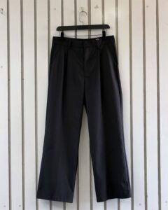 High quality plain pleated pants - Image 4