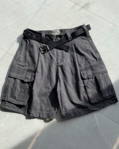 North latitude short with belt