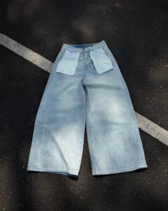 Vtm Inside-Out Wide-Leg Jeans - Image 5
